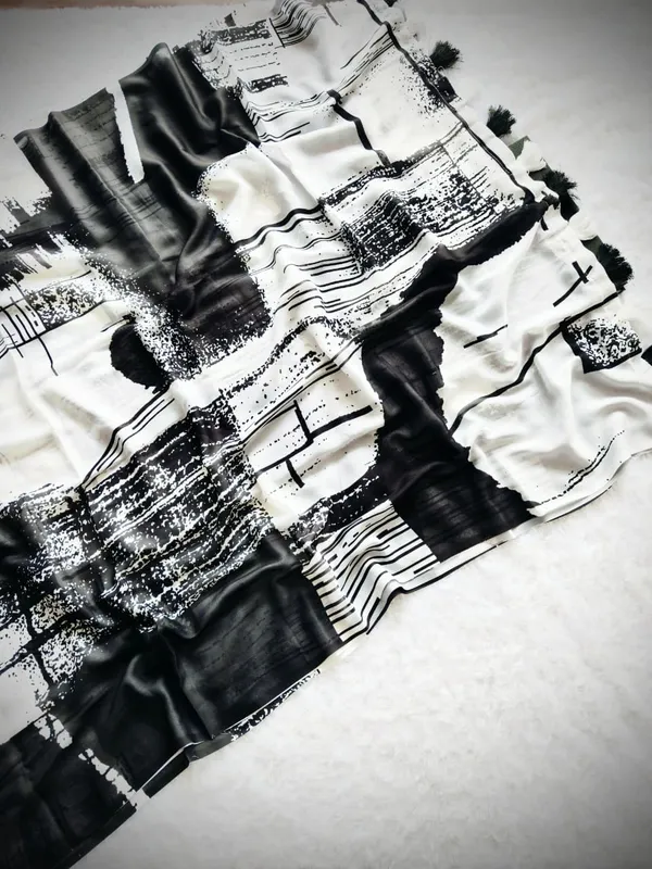 Aesthetic Monochrome Marshmallow Georgette Saree