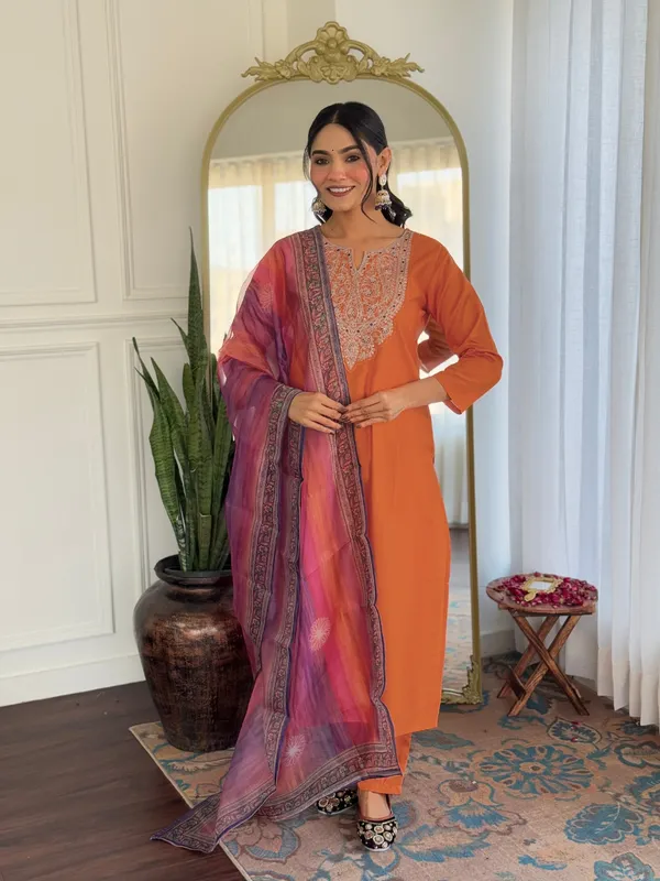 Kurti Pant Set with Taby Dupatta for Women