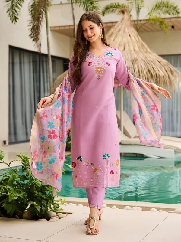 Lavender  Kurti Set with  Dupatta