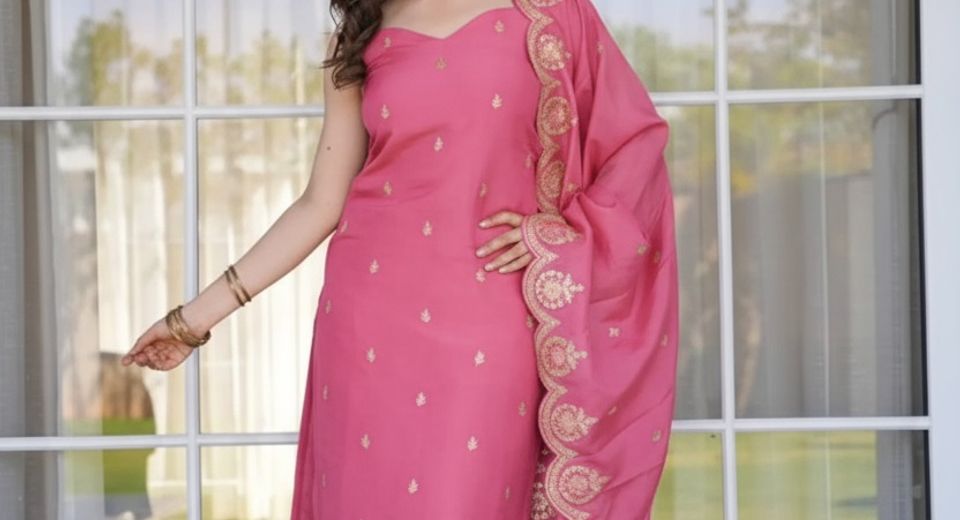 Trending Salwar Suit Colors for the Festive Season: How to Choose Yours