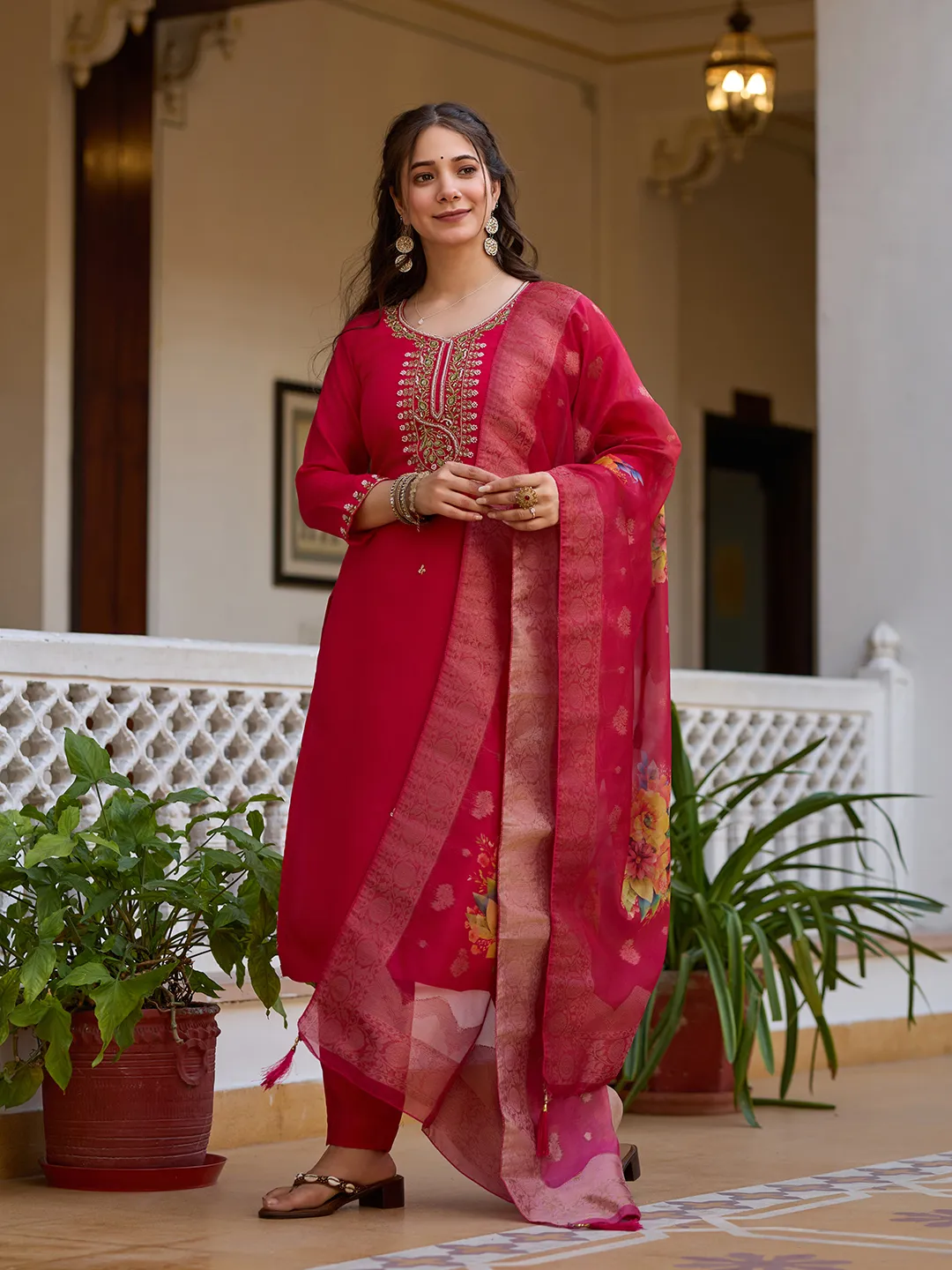 Cream Threadwork Viscose Chanderi Readymade Salwar Suit