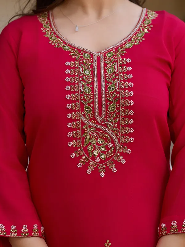 Cream Threadwork Viscose Chanderi Readymade Salwar Suit
