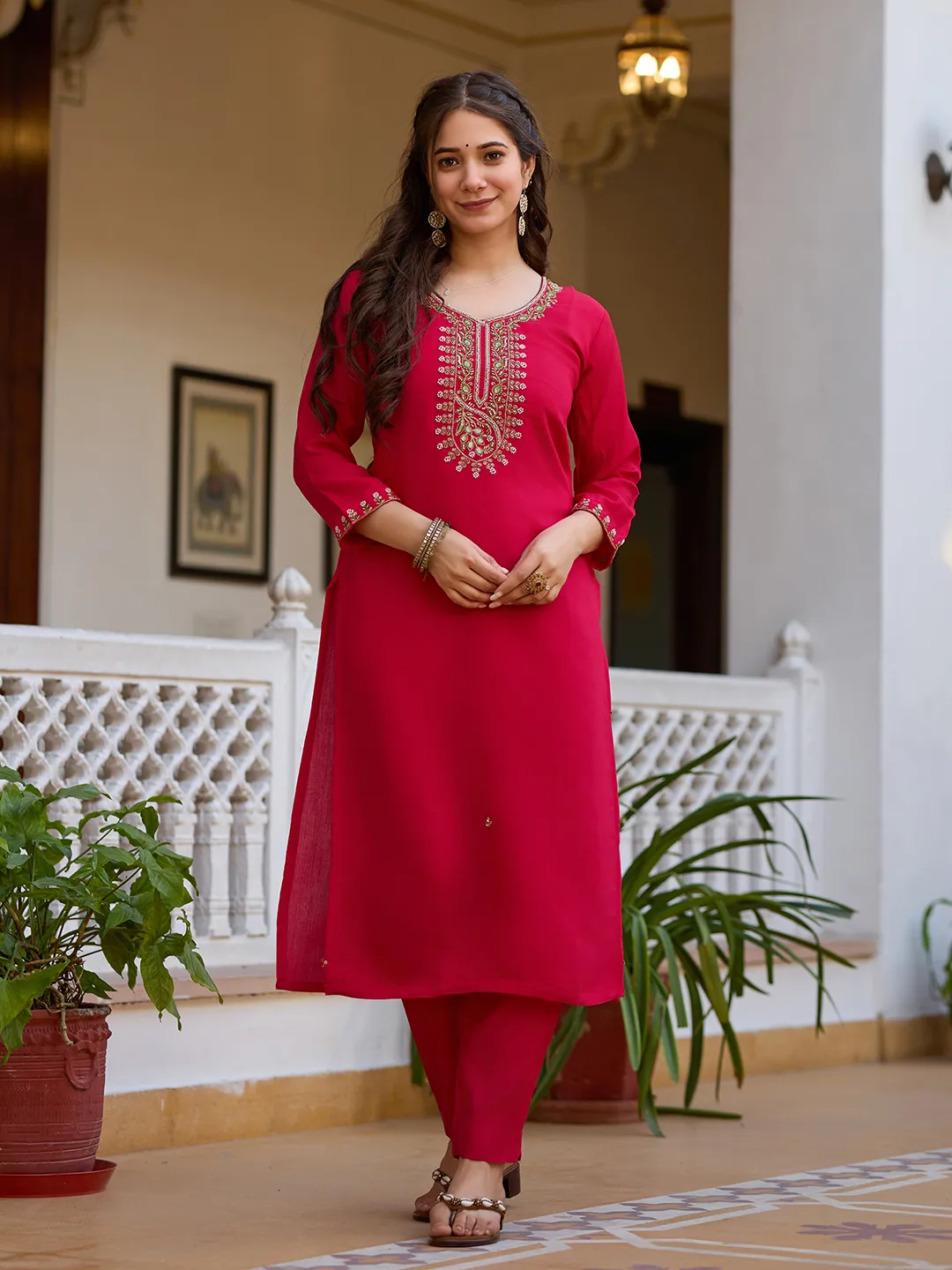 Cream Threadwork Viscose Chanderi Readymade Salwar Suit