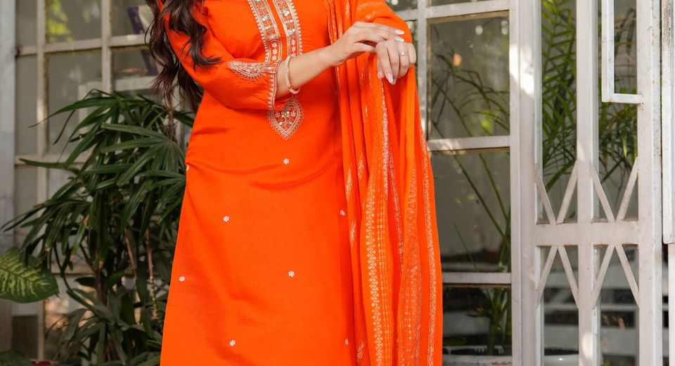 Best Salwar Suits for Chhattisgarh Festivals That Balance Tradition and Comfort