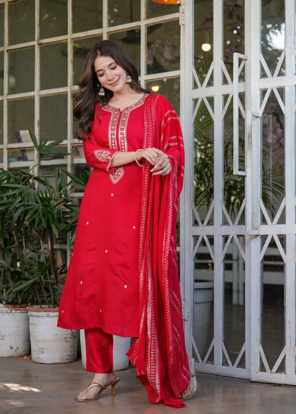 Red Chanderi Threadwork Suit Set for Women