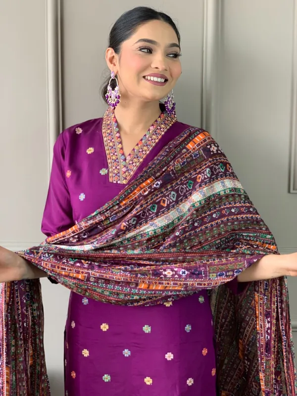 Shop Purple Viscose Chanderi Threadwork Suit Set with Chinon Dupatta