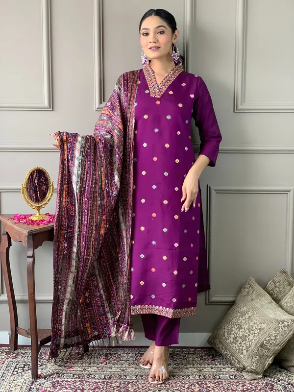 Shop Purple Viscose Chanderi Threadwork Suit Set with Chinon Dupatta
