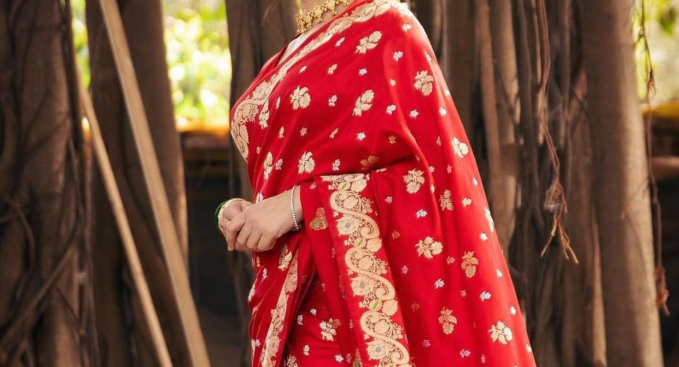 Which Saree Is Trending Now? A Practical Guide to Choosing the Right Weave