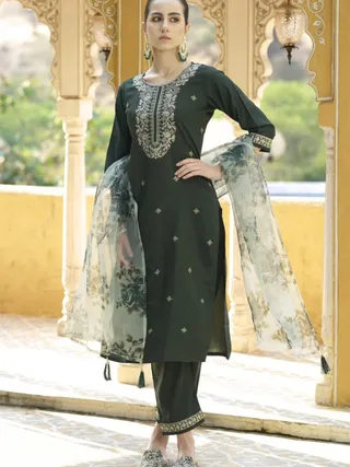 Green Embroidered Chanderi Cotton Kurta Set