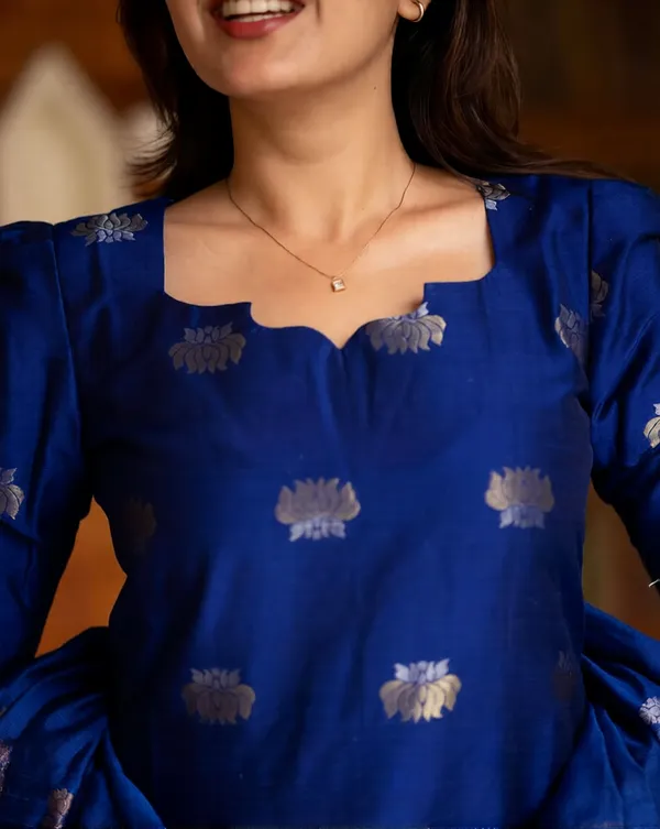 Kanchi Cotton Woven Kurta Pant Dupatta Set