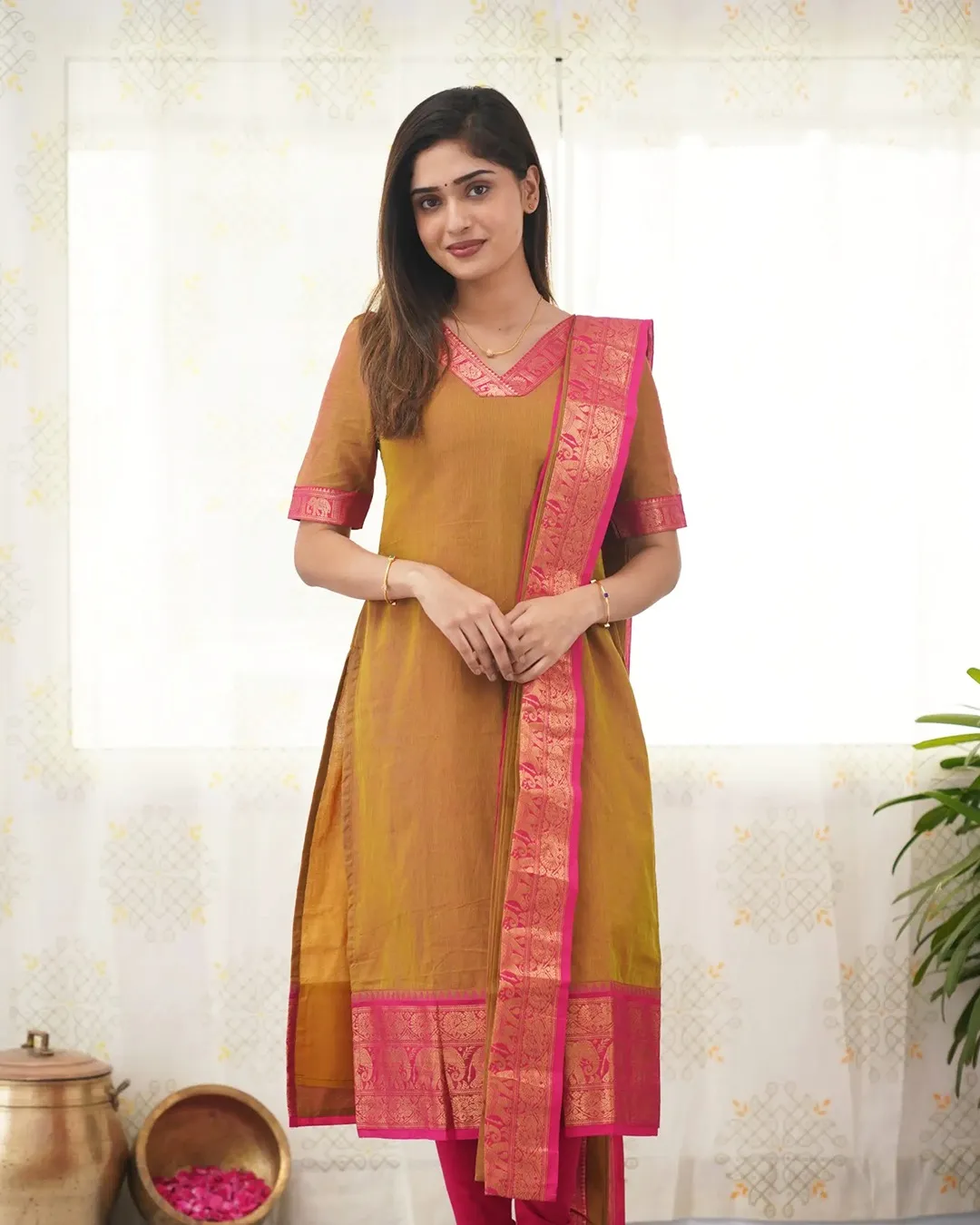 Kanchi Cotton Jacquard Woven Kurti Dupatta Set