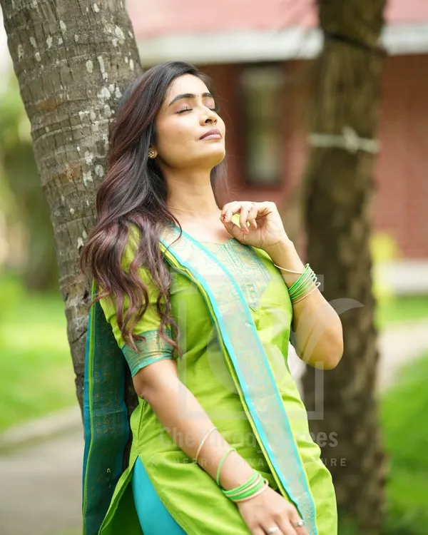 Lime Green Kanchi Cotton Kurta Dupatta Set -