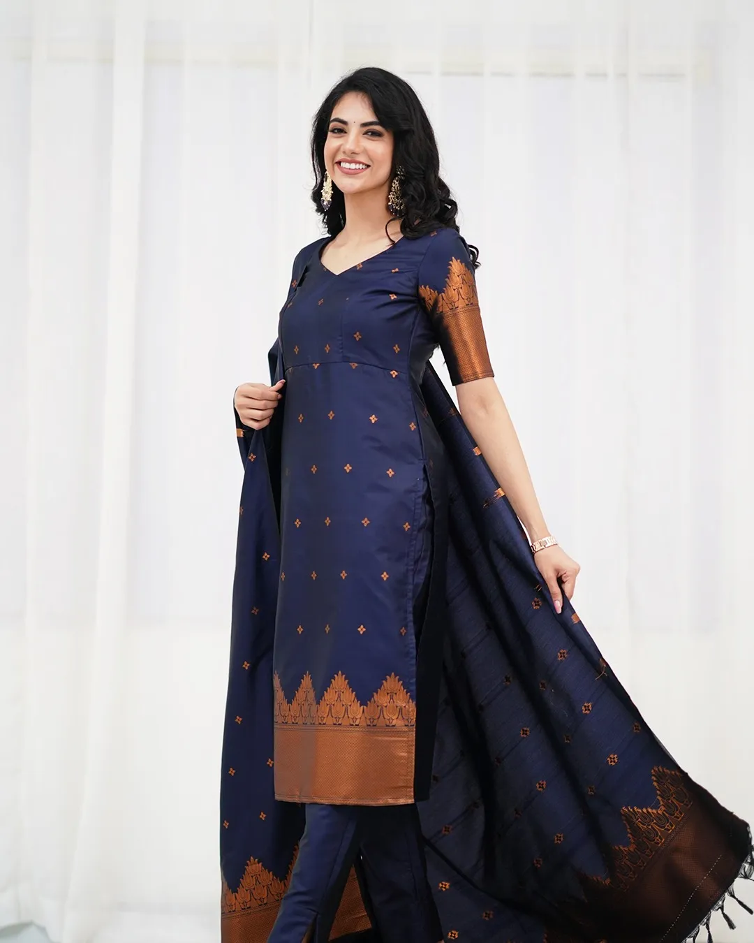 Navy Blended Silk Zari Kurti Pant Dupatta Set