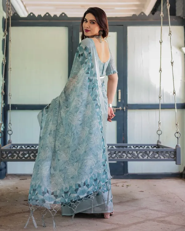 Floral Ocean Blue Linen Saree With Blouse Piece