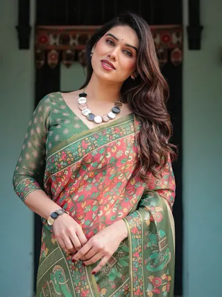 Green Pink Printed Handloom Saree With Blouse Piece