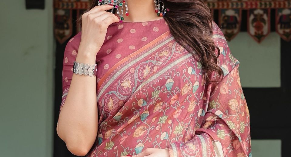 What Makes a Saree Pallu Feel Heavier Than the Rest of the Drape?