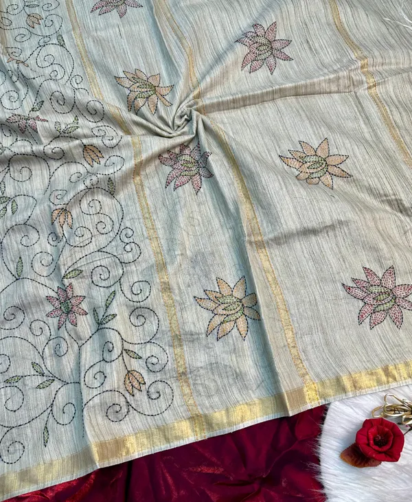Premium Handloom Silk Saree with Handkatha
