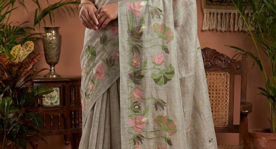 Jamdani Saree Guide: Bengali Weaves, Designs & Styling Ideas