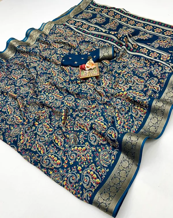 Classic Calcutta Moss Designer Saree