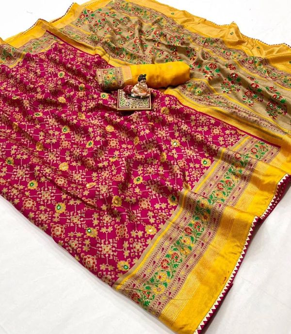 Pink Soft Pashmina Silk Printed Saree With Patola Border