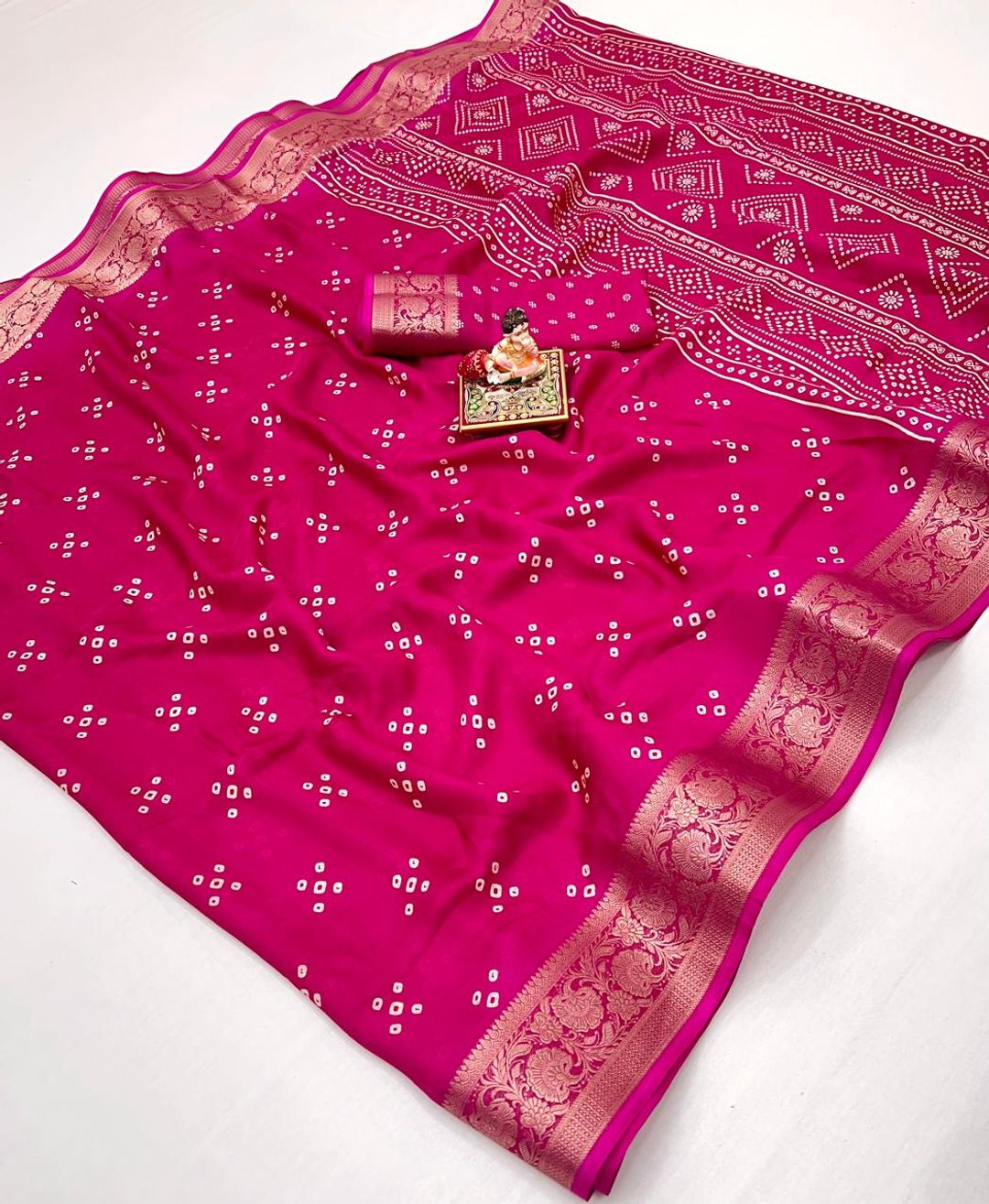 Pink Calcutta Moss Georgette Printed Saree With Zari Border