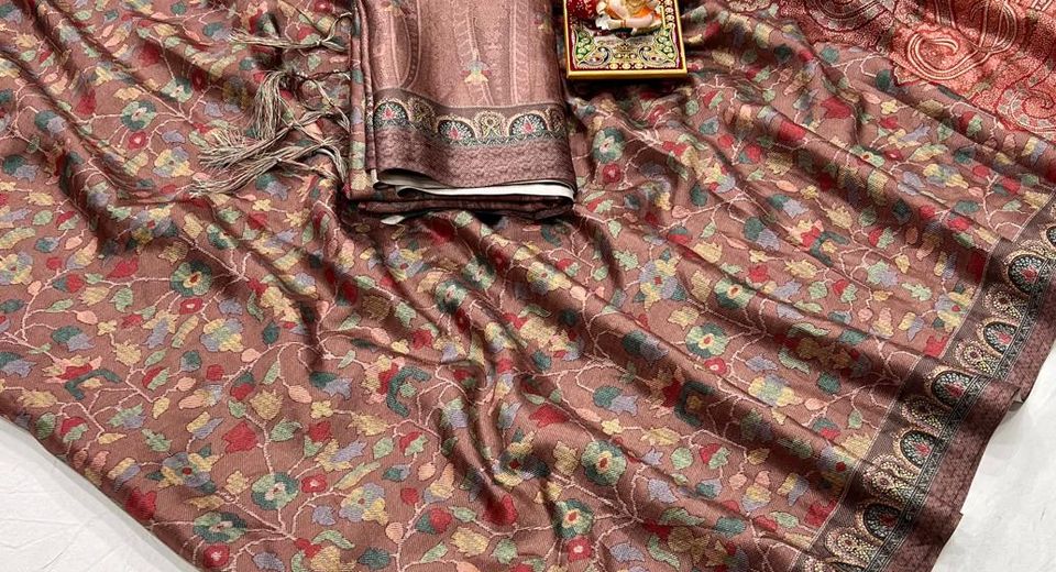 Poila Boishakh Outfit Ideas: Bengali Sarees & Traditional Fashion for a New Year Celebration
