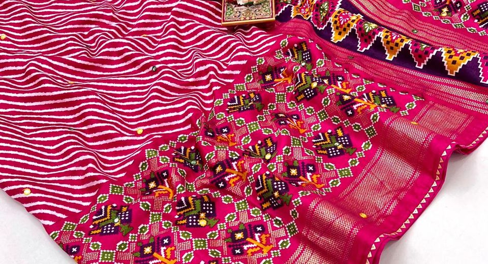 Which Sarees Work With Shapewear Petticoat vs Regular Petticoat?