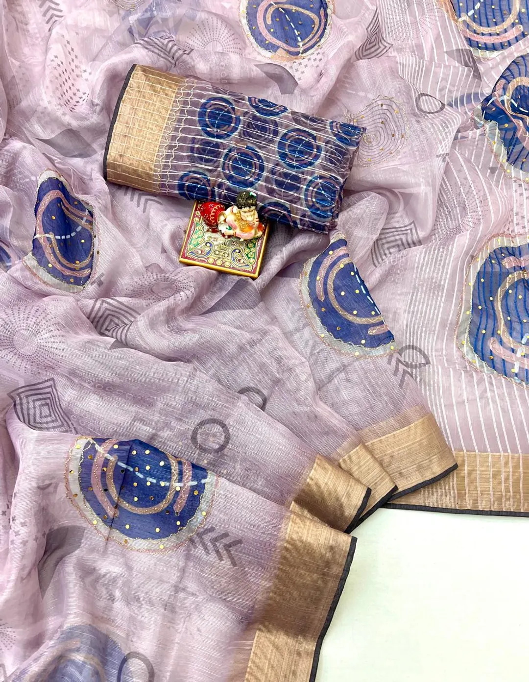Lavender Organza Cotton Silk Saree With Thread Work
