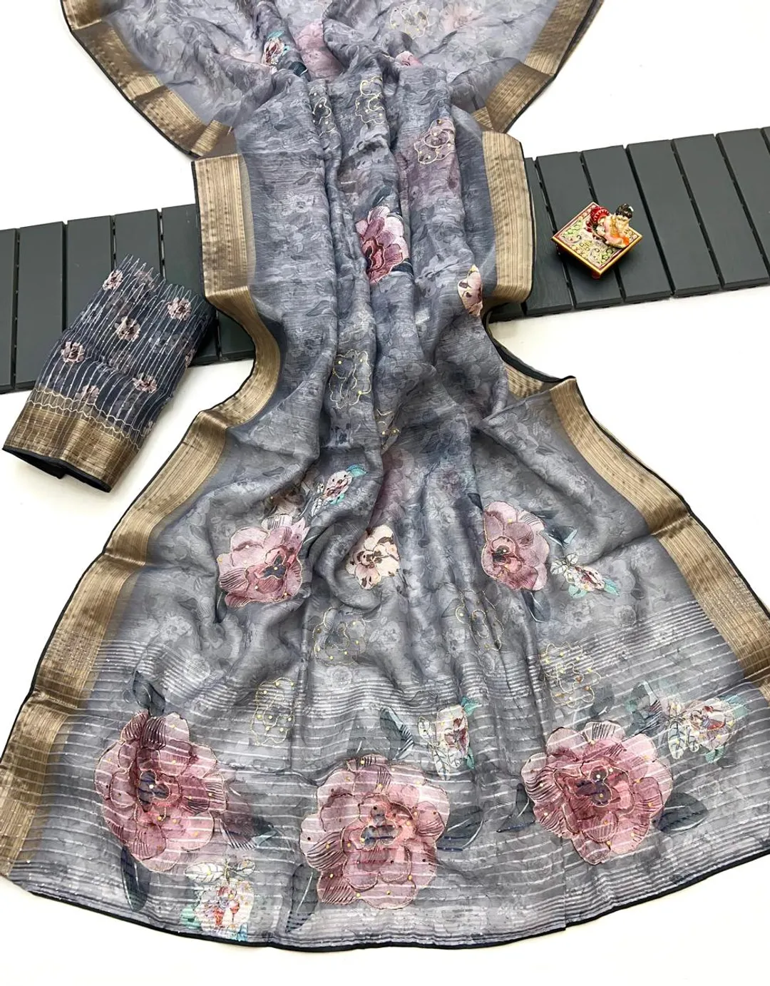 Grey Petal Digital Print Organza Cotton Silk Saree