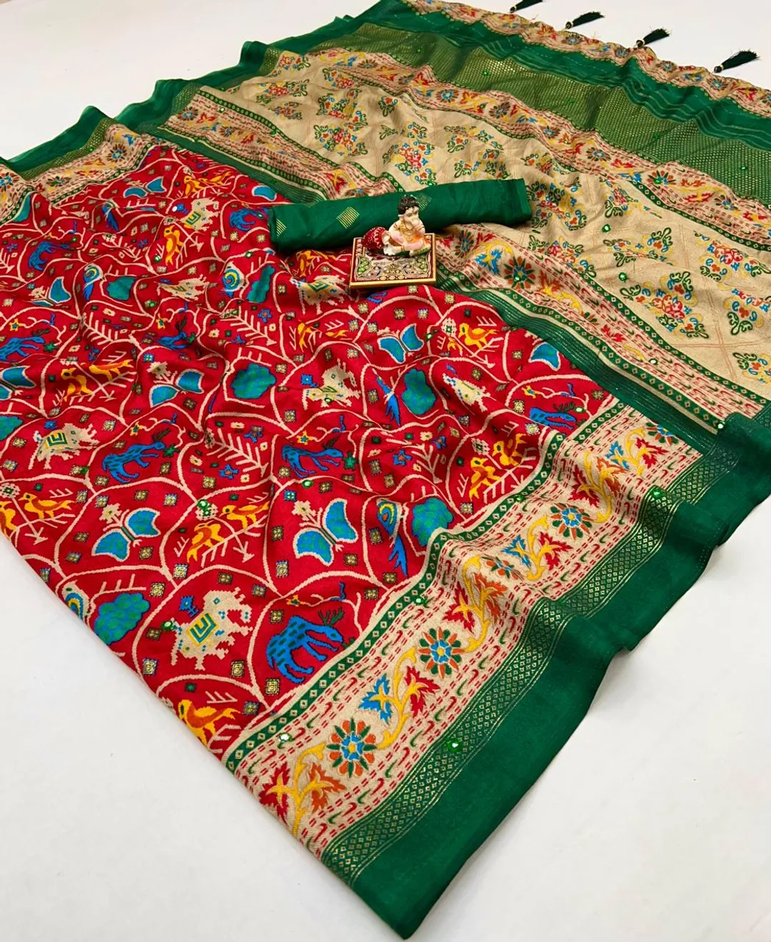 Designer Red Patola Print Pashmina Silk Festive Saree