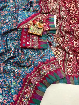Floral Pashmina Saree with Shawl & Blouse Piece