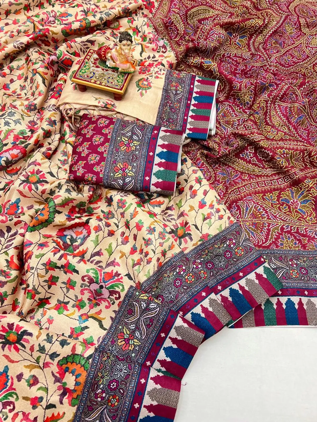 Cream Floral Pashmina Saree With Shawl & Blouse