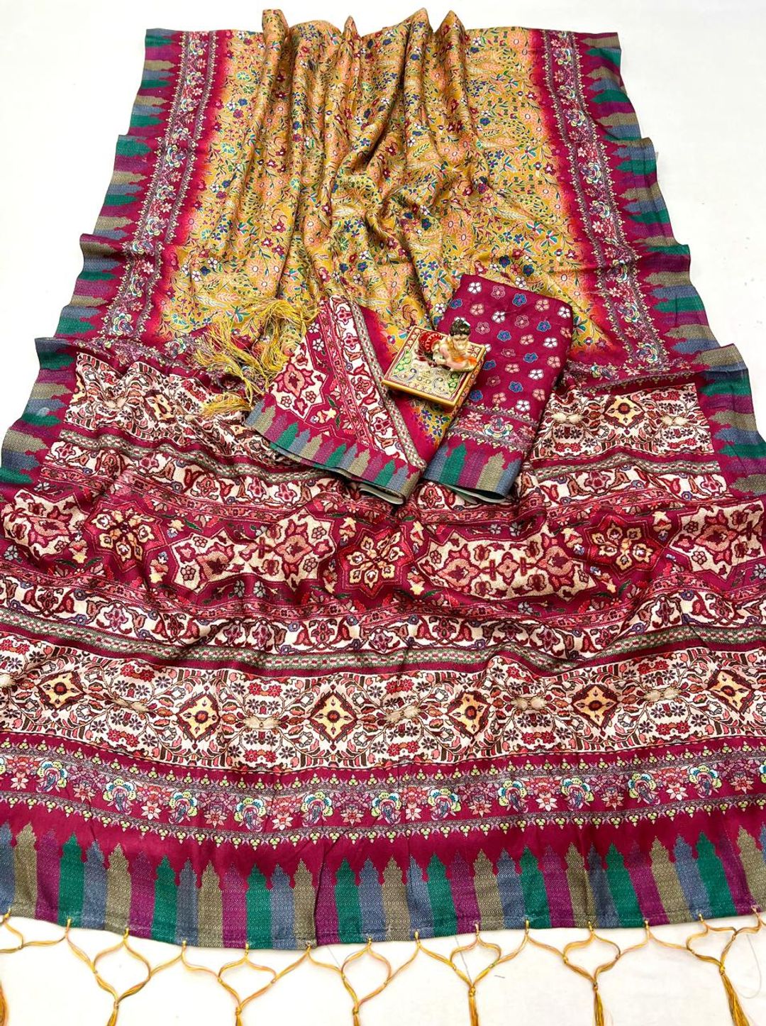 Traditional Yellow Pashmina Saree With Shawl