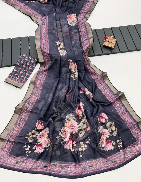 Handwork Grey Cotton Saree With Floral Print