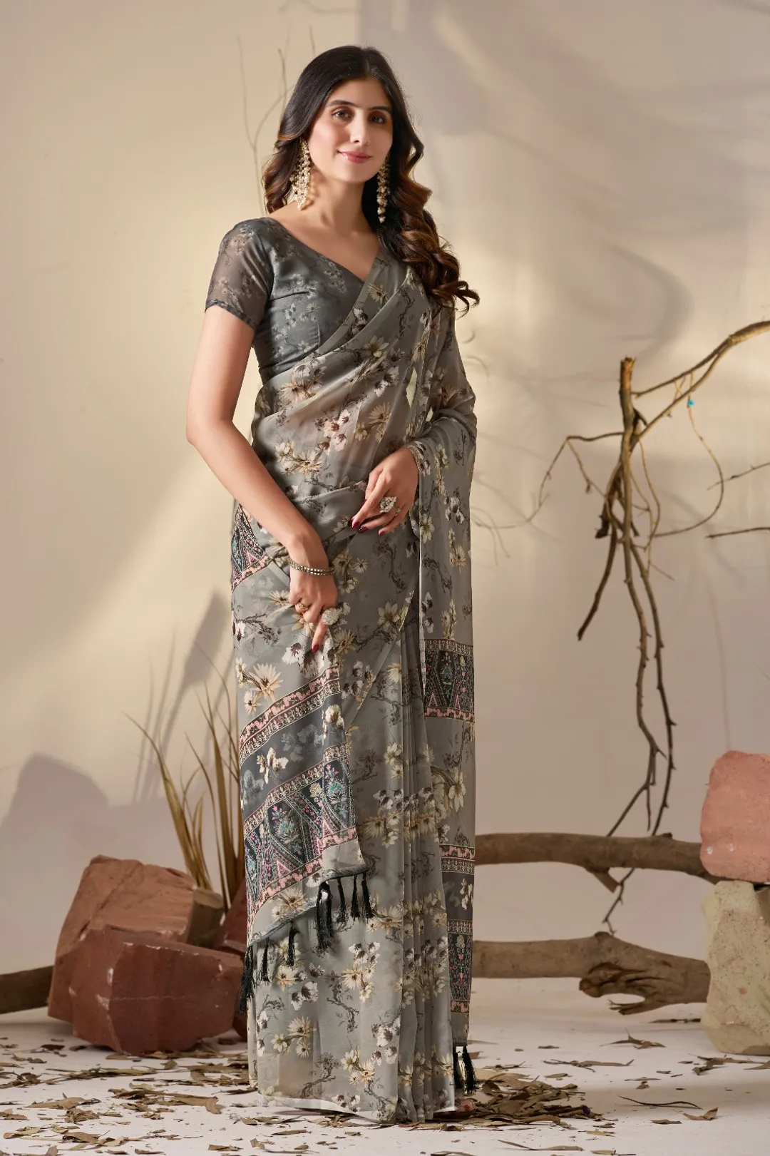 Grey Floral Printed Georgette Saree With Designer Pallu