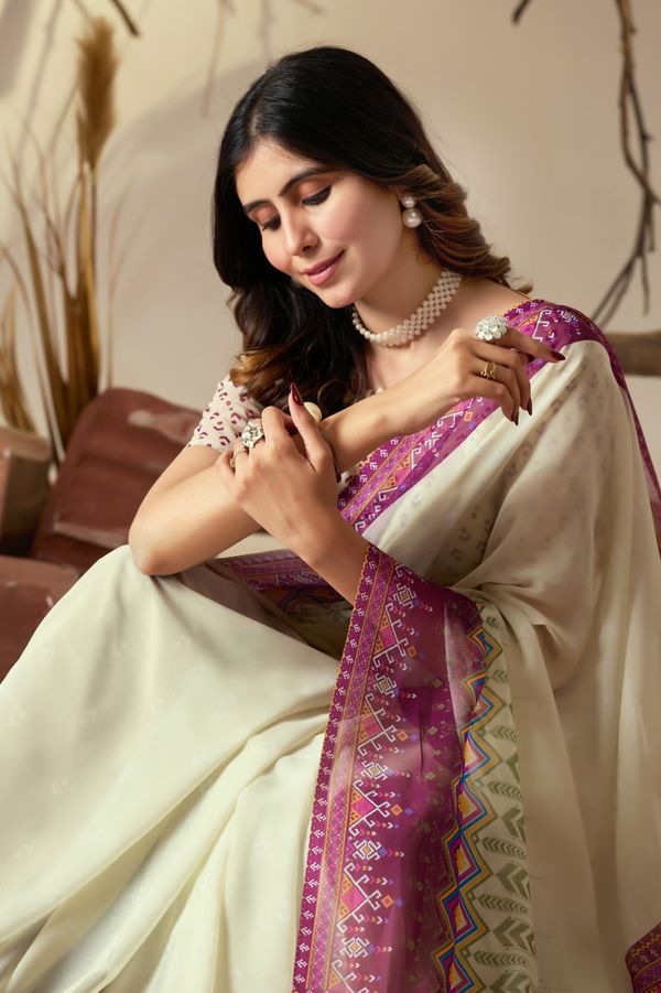 Cream Printed Georgette Saree with Designer Pallu