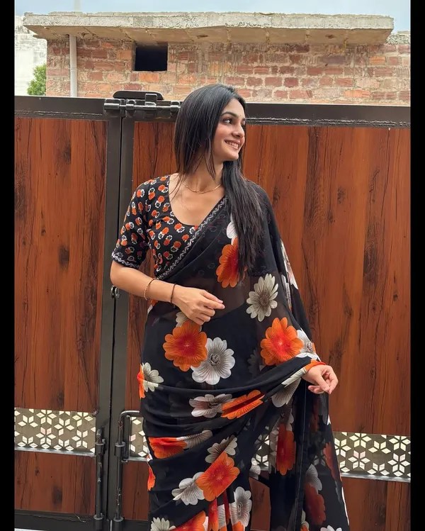 Designer Black Floral Saree With Sparkle Border Work