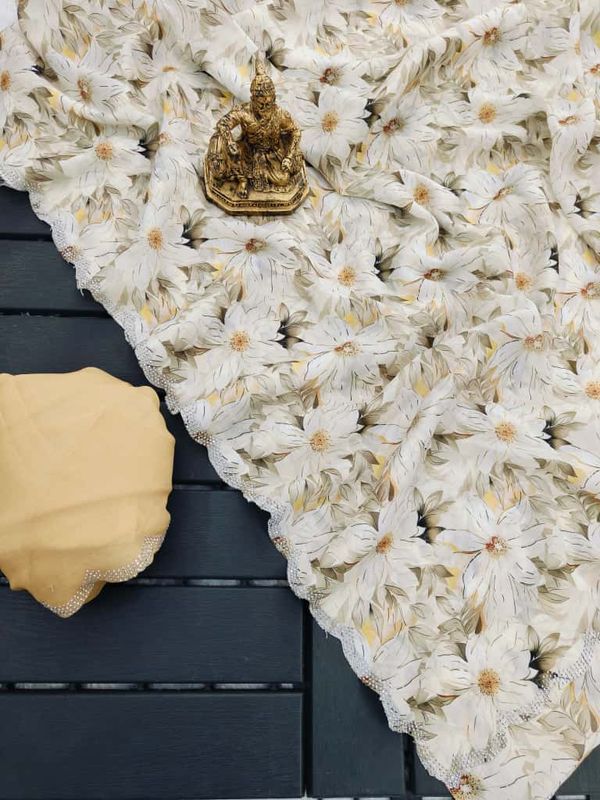 Cream Floral Georgette Saree with Scalloped Border