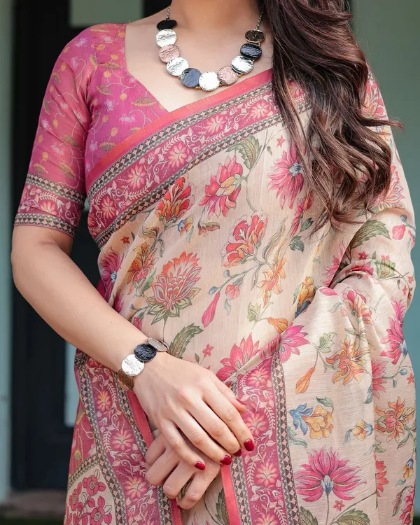 Lightweight Cream Saree with Designer Floral Pattern