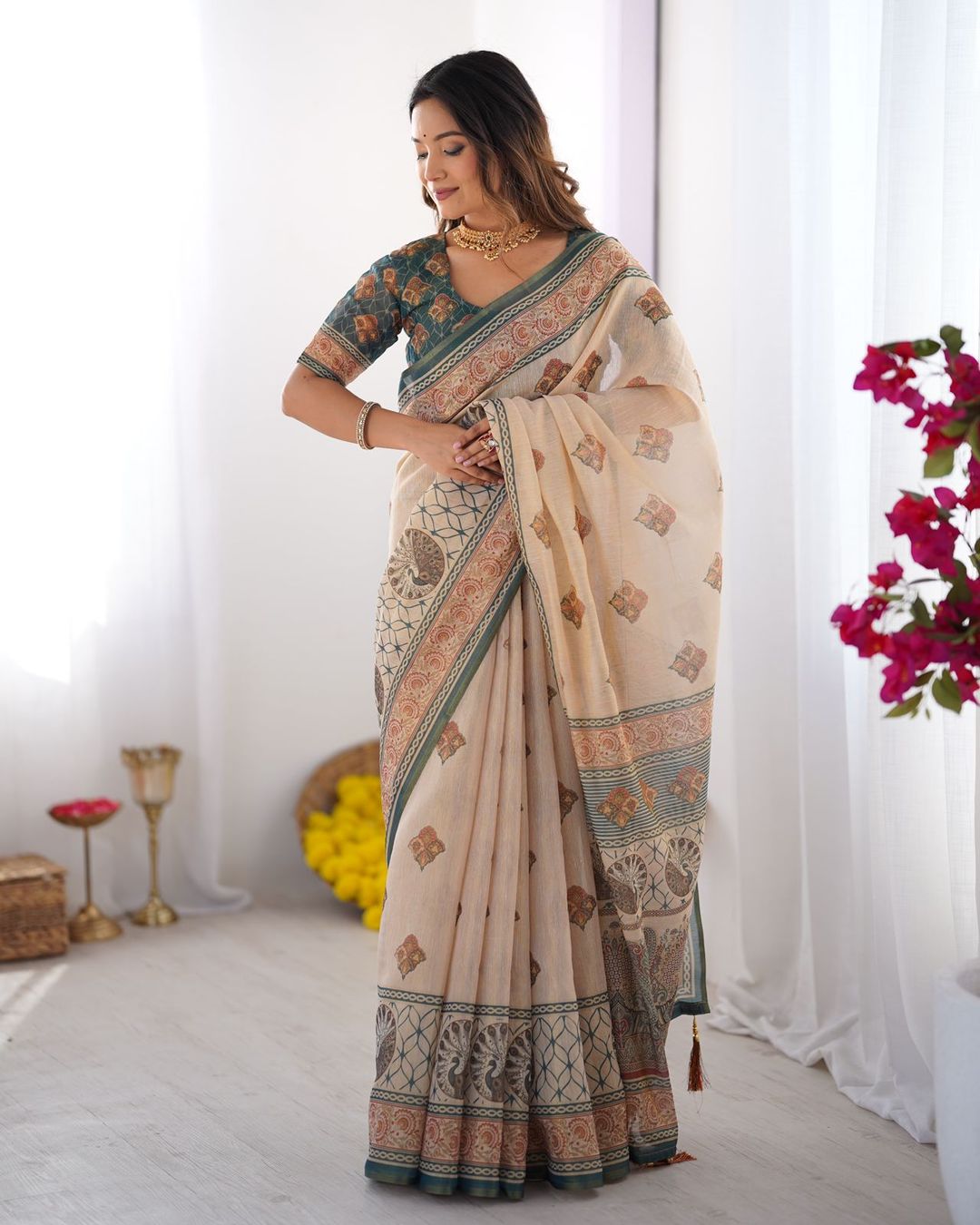 Varnavi Vastra Green Heritage Cotton Saree