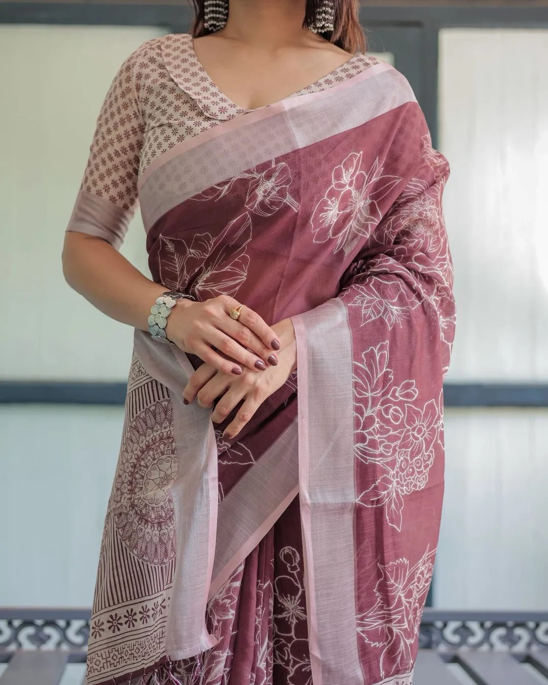 Maroon Floral Linen Saree with Elegant Printed Design
