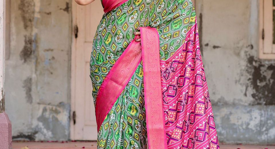 Punjabi Traditional Dress for Women: Suit, Saree & Phulkari Guide for Every Celebration
