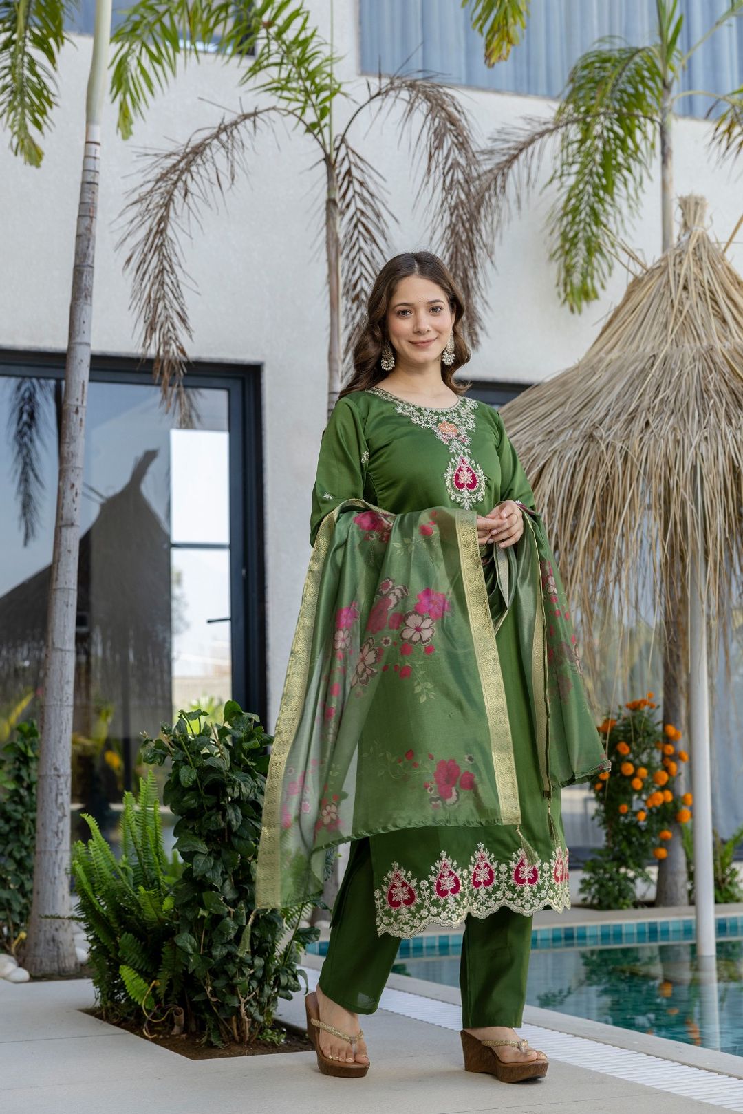 Green Chanderi Embroidered Kurta Pant Dupatta Set