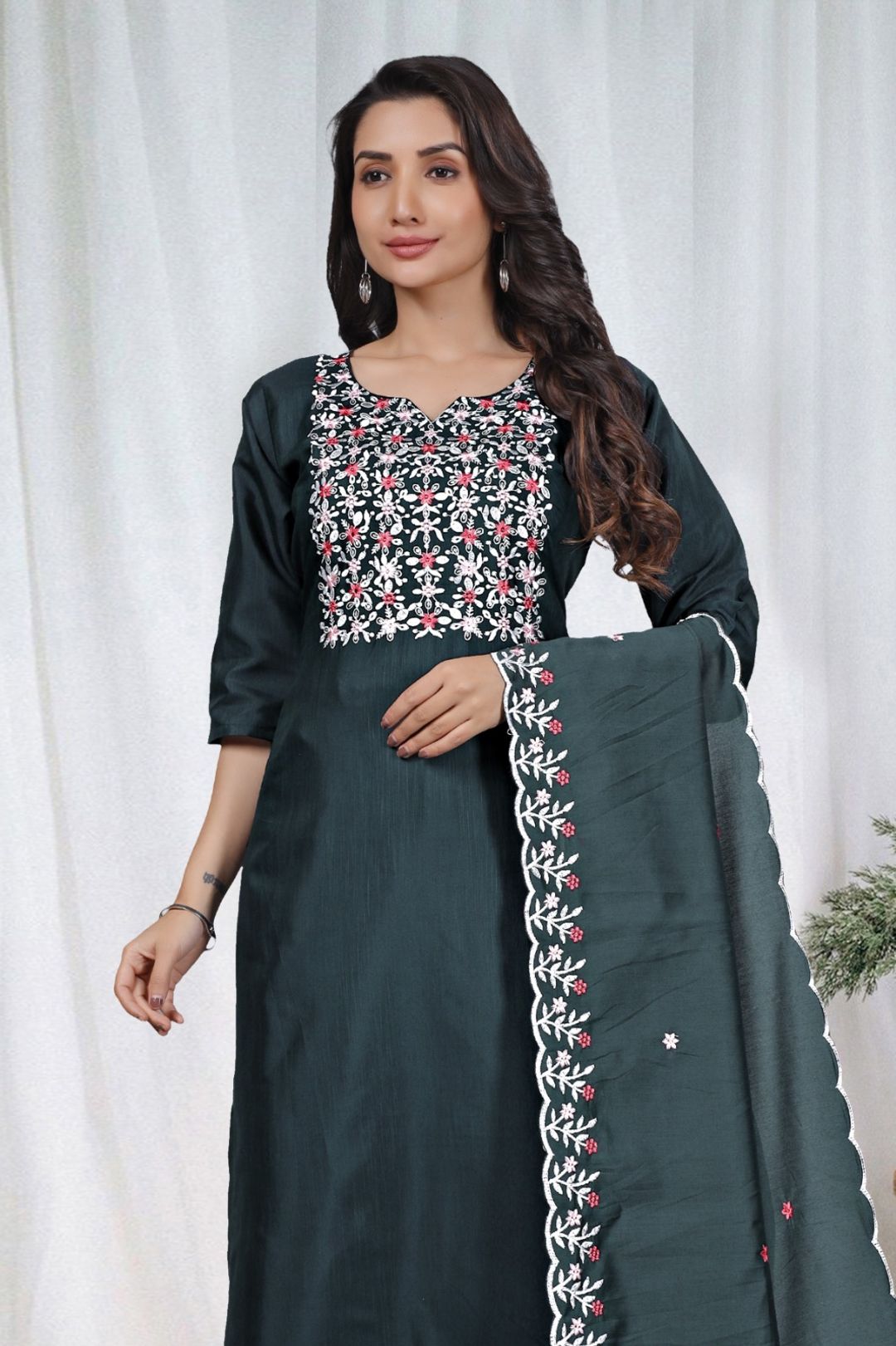 Dark Green Embroidered Kurta Pant Dupatta Set