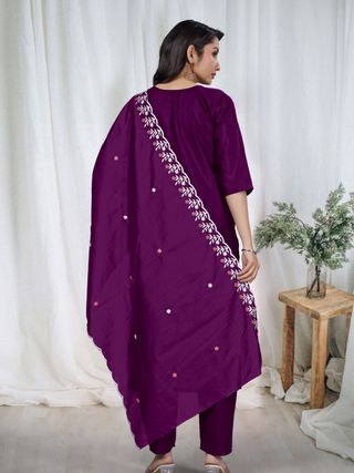 Purple Embroidered Kurta Pant Dupatta Set Women