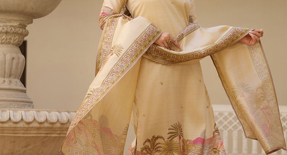 Sikkim Traditional Dress for Women: Complete Ethnic Fashion Guide to Bakhu, Textiles and Styling
