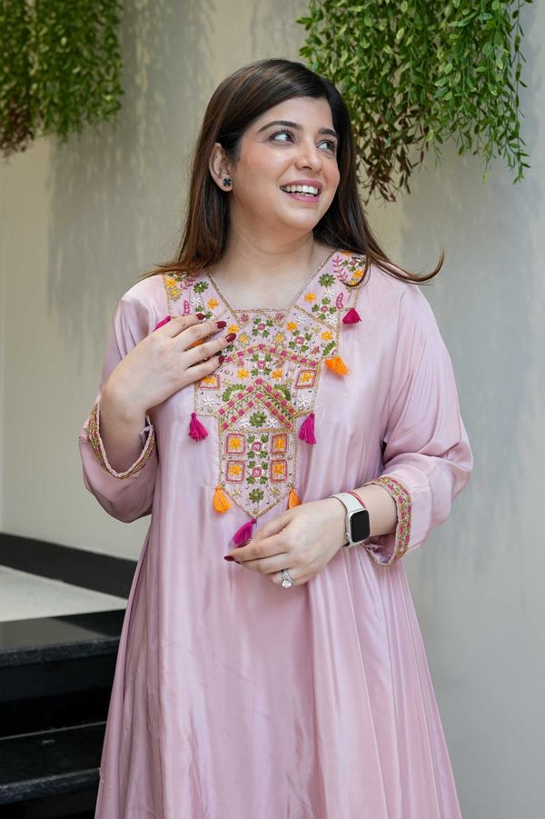 Pink Embroidered Kurta Pant Set in French Crepe