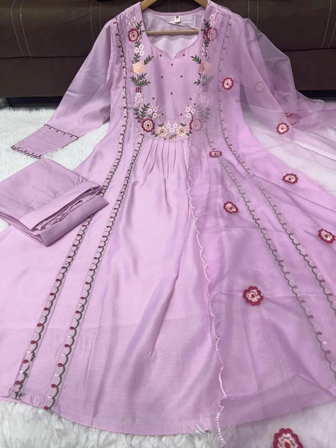 Pink Embroidered Chanderi Silk Kurta Set with Dupatta