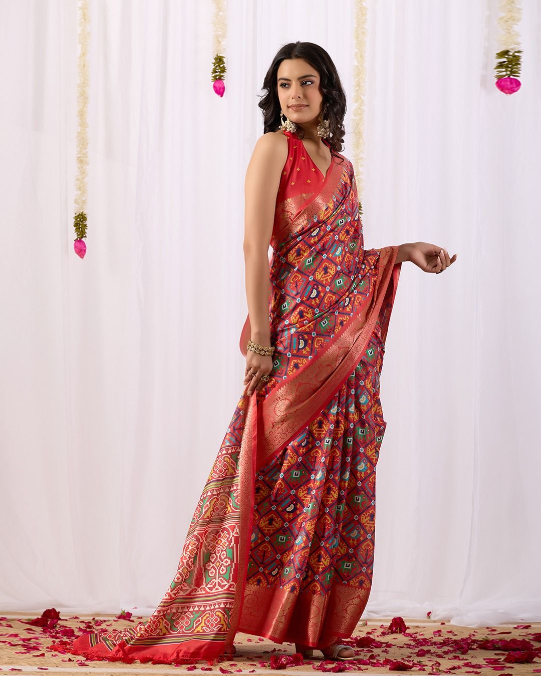 Red Patola Design Lichi Silk Saree Online - Varnavi