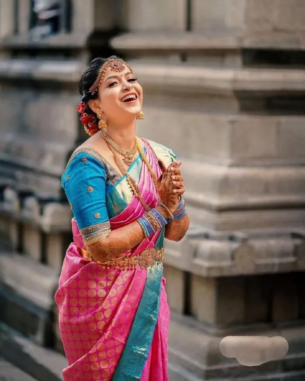 Pink Lichi Silk Saree with Teal Border & Zari Weaving